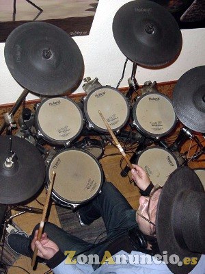 BATERIA CLASES PARTICULARES, 37 AÑOS EXPERIENCIA